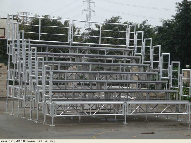 Tribuna interior de aluminio para exteriores, tribuna plegable para blanqueador, asientos de estadio de fútbol para partidos móviles, 10x6m para 126 personas