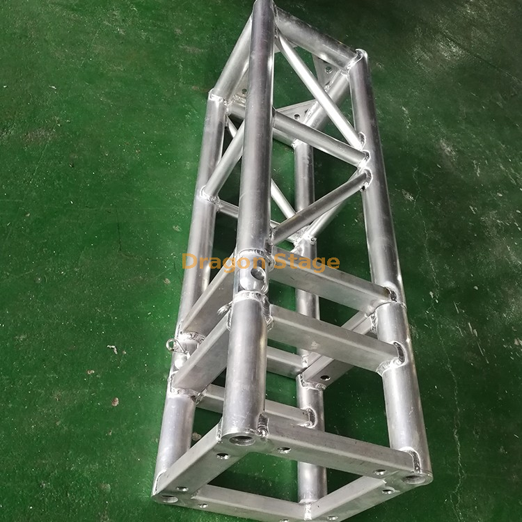 Sección de bisagra de armazón de tornillo de aluminio para torre de armazón