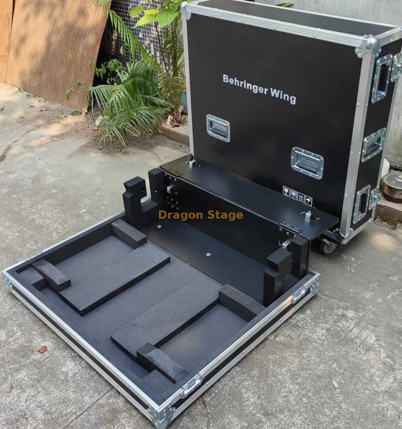 Behringer Behringer Caso de vuelo