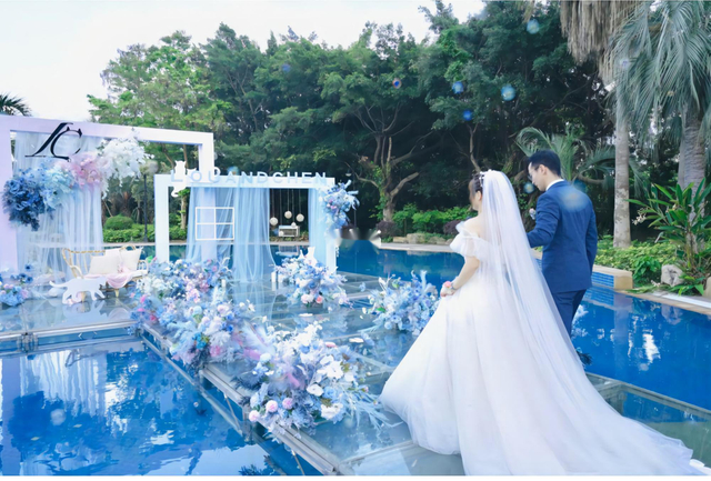 Piscina Etapa de boda Vidrio Etapa de aluminio transparente