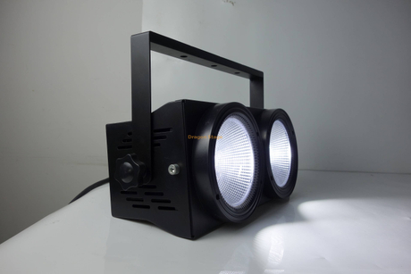 Luz de superficie COB de 2 ojos de cuatro colores Fabricantes de luz de audiencia