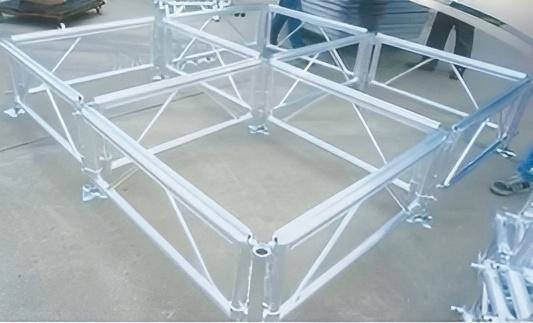 dise&ntilde;o de estructura de escenario de refuerzo.jpg