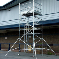 Torre de Andamio Móvil de Aluminio de 5,22m (Plataforma de Acceso de Doble Ancho con Ruedas y Estabilizadores de 1,35x3m)