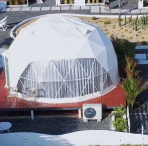 Tienda de campaña geodésica con cubierta de PVC impermeable para casa de cúpula de invierno