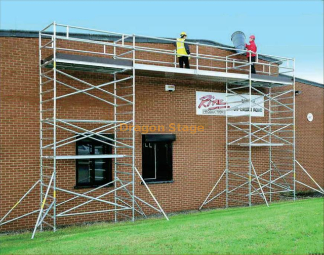 Puente de plataforma de andamio móvil ajustable portátil de aluminio personalizado de 15 m de alto 8x1,35 m para la construcción de edificios