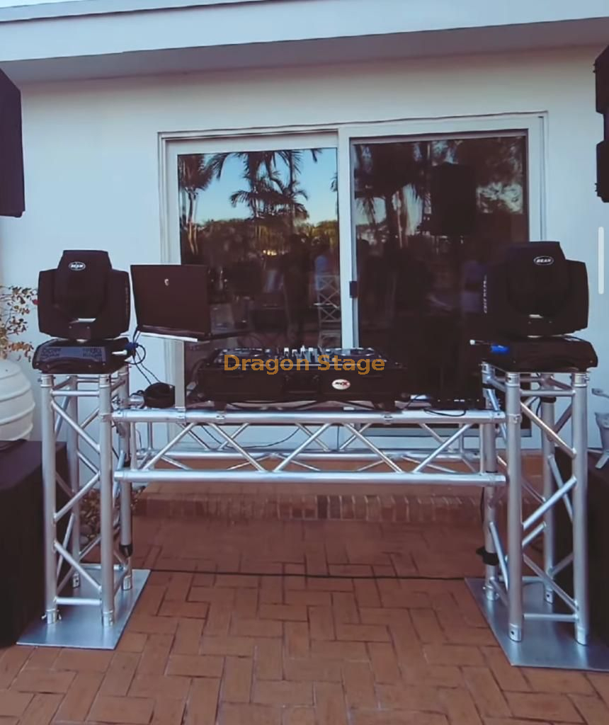 Cabina de DJ con armazón tipo tótem de aluminio de 290 mm para eventos pequeños