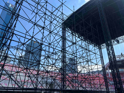 ringlock works under construction in concert.jpg