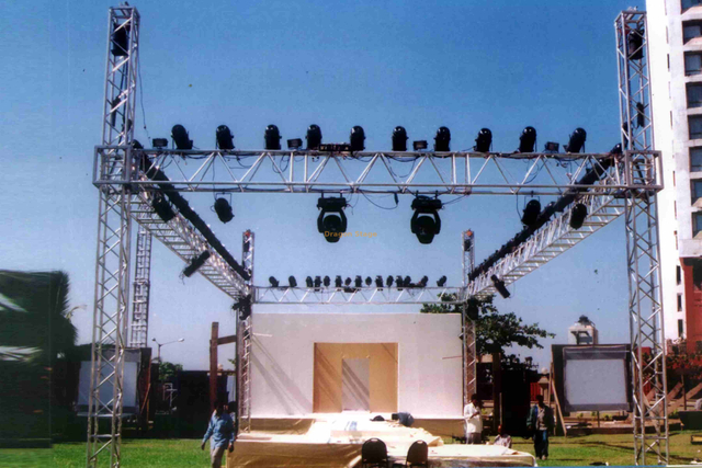 Sistema de armadura de espiga LED de aleación de aluminio 8x8x6m para conciertos al aire libre 