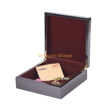 KSA Riyadh temporada ramadán iftar caja de madera caja de chocolates en línea modelo de caja de fechas de madera