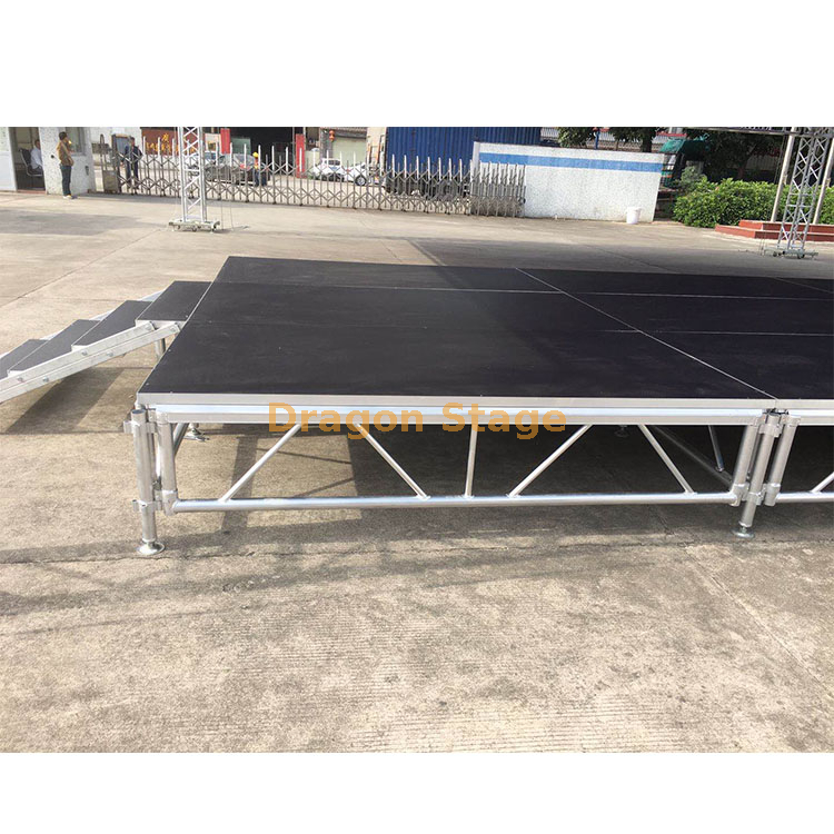 Escenario de aluminio para eventos grandes 11x8m