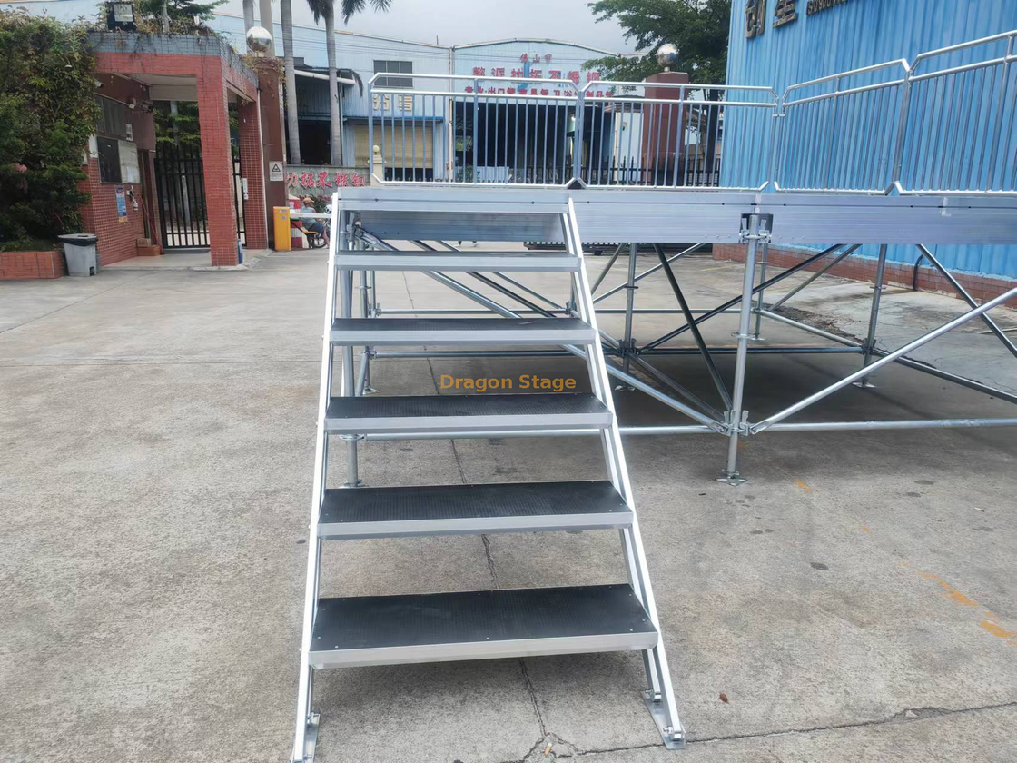 Plataforma exterior de aluminio para escenario Ringlock con sistema de armadura Ringlock de acero de 12x10m