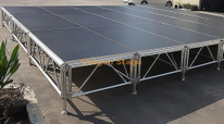 Ensamble el escenario de aluminio móvil del escenario portátil para el evento de concierto al aire libre los 2.44x1.22m