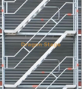 Escaleras de plataforma de escalada para andamios layher