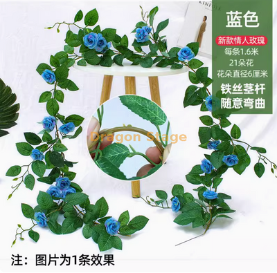 Corteza simulada, plantas verdes, flores, vides, hojas, tuberías de agua, bolsas decorativas, columnas, rosas de amantes azules (1 pieza)