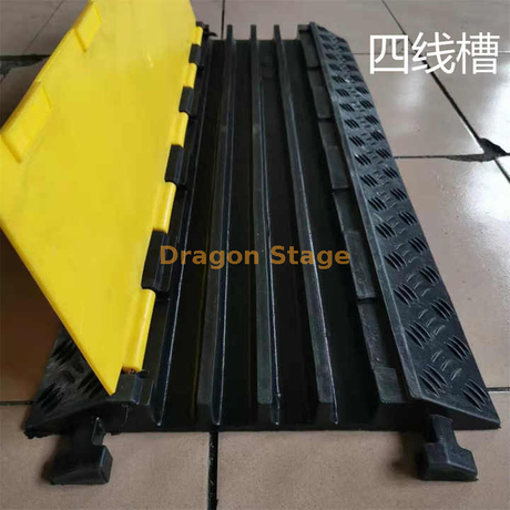 Rampa de carga de cable protector de 4 orificios