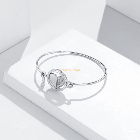 Brazaletes de corazón chapados en oro de 18 quilates de acero inoxidable personalizado para niñas y mujeres al por mayor
