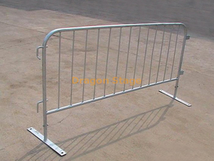 Puerta de barrera de acero galvanizado para zona segura con base de placa de acero